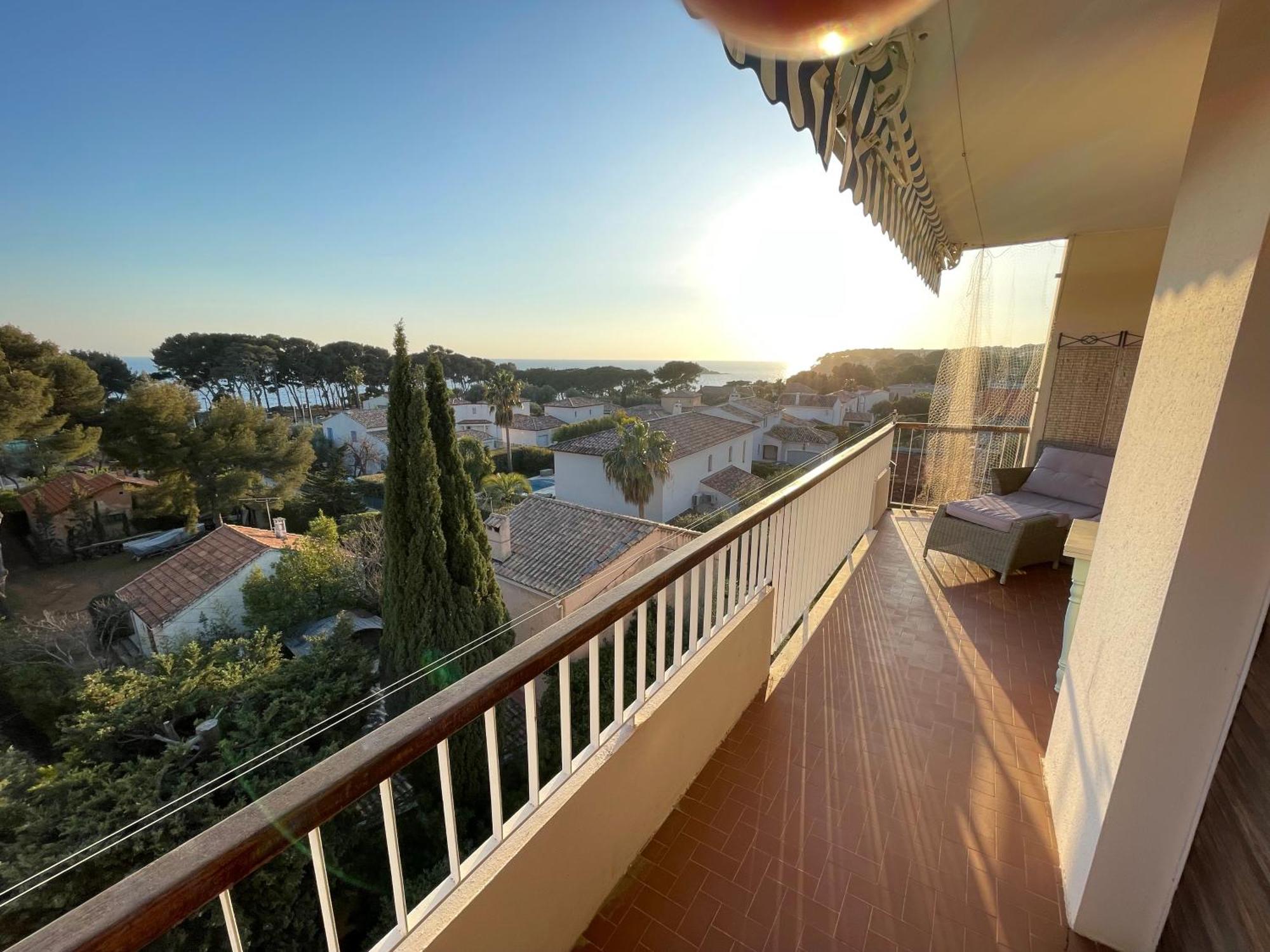 Appartement T3 Terrasse Vue Mer باندول المظهر الخارجي الصورة