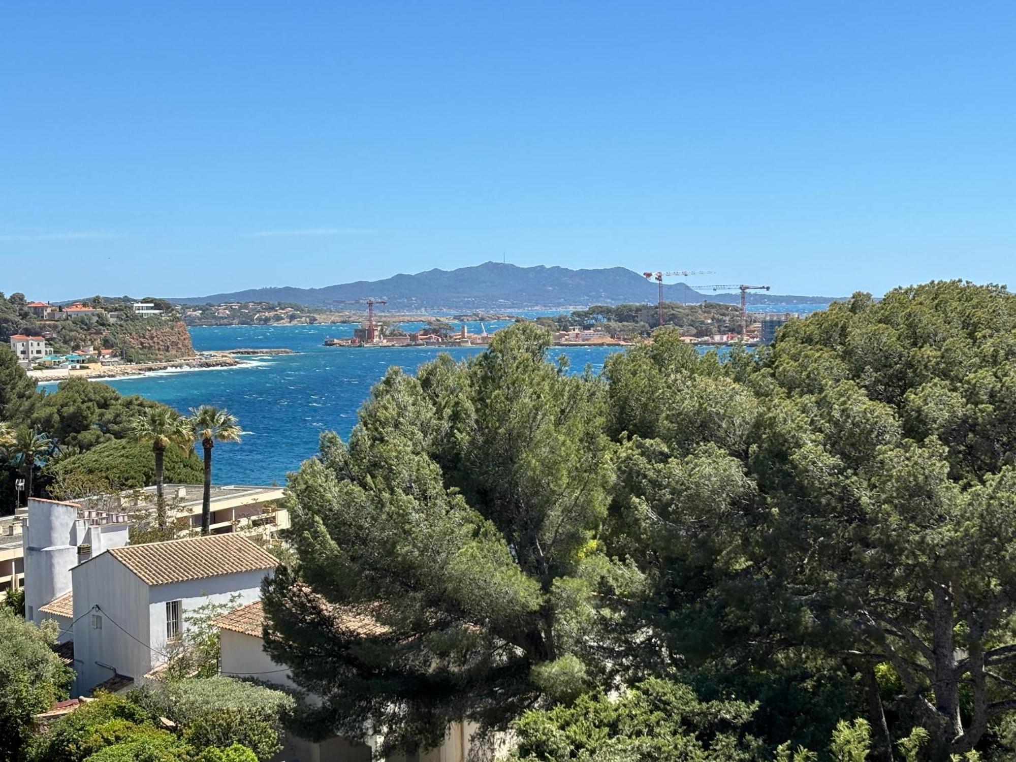 Appartement T3 Terrasse Vue Mer باندول المظهر الخارجي الصورة