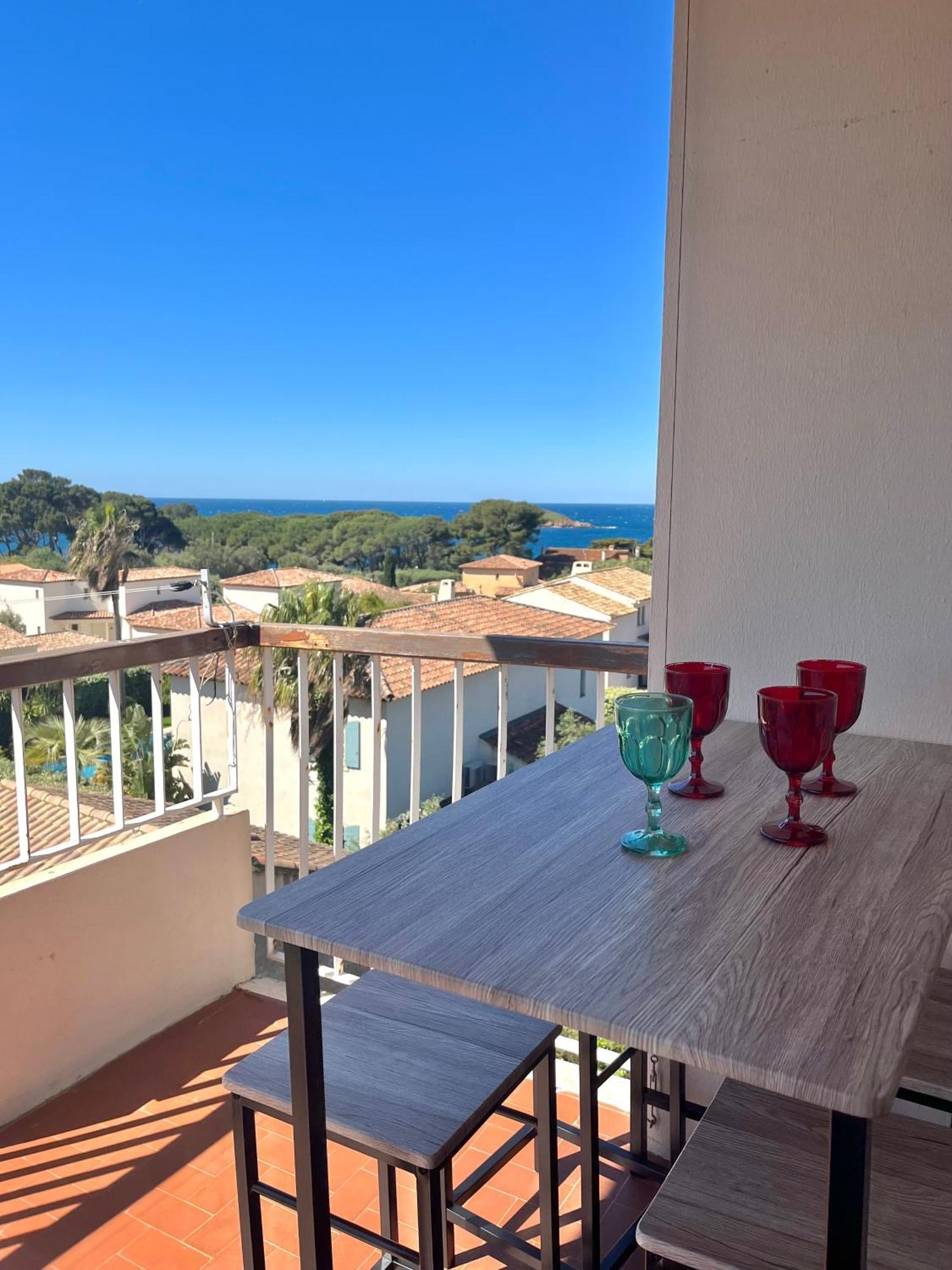 Appartement T3 Terrasse Vue Mer باندول المظهر الخارجي الصورة