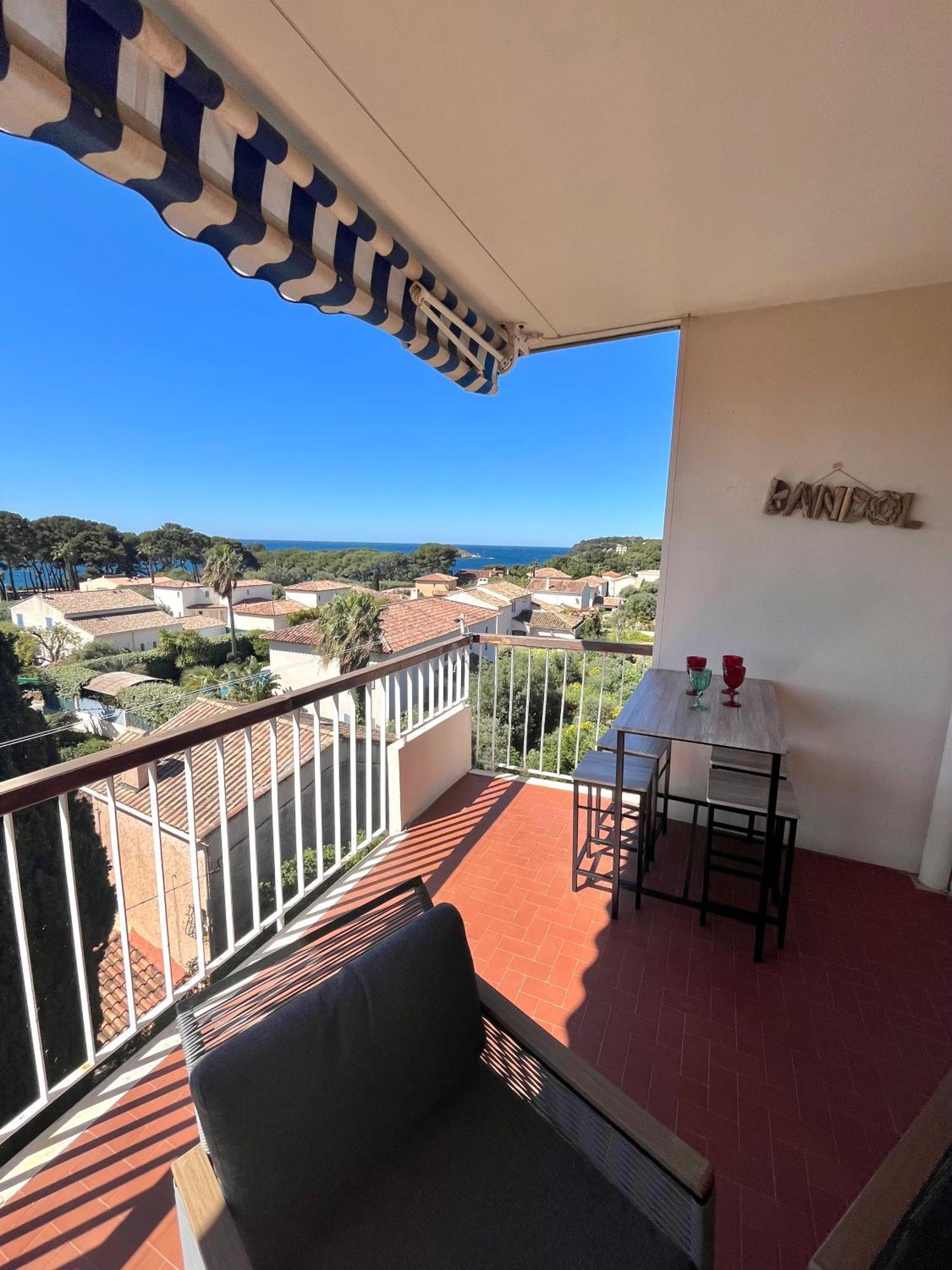 Appartement T3 Terrasse Vue Mer باندول المظهر الخارجي الصورة